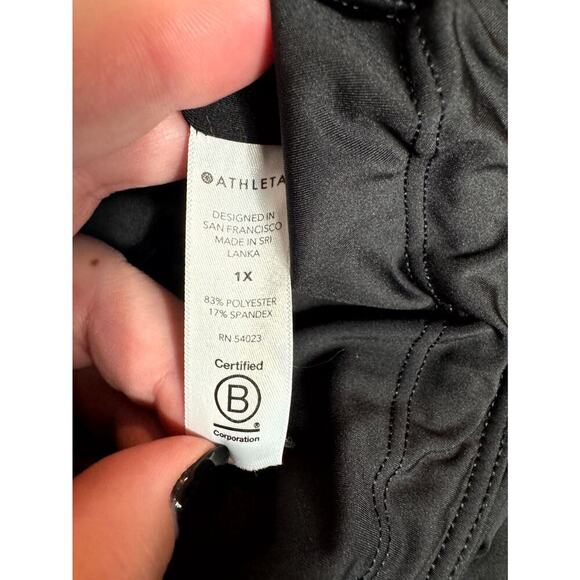 Athleta Leggings Women's 1X Black Stretch Elastic Waist Back Zip Accelerate Crop - Picture 4 of 5